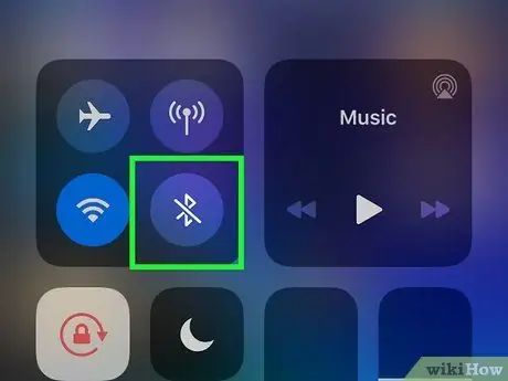 Emparejar un dispositivo Bluetooth con un iPhone Paso 4