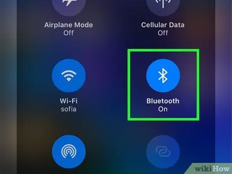 Emparejar un dispositivo Bluetooth con un iPhone Paso 6